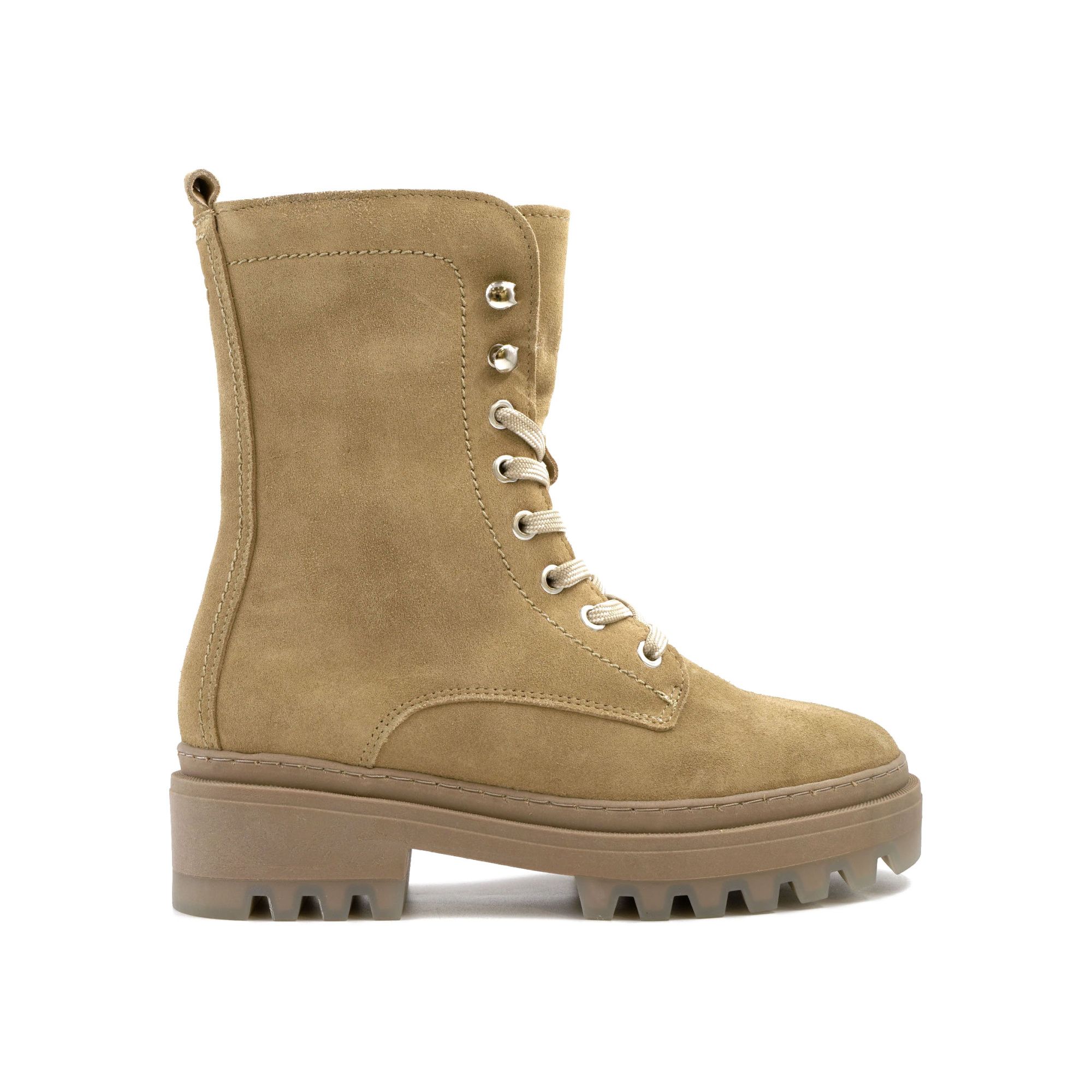 Ботинки на шнуровке Tamaris нат.замша Зима BR-00017413 купить  в Красноярске